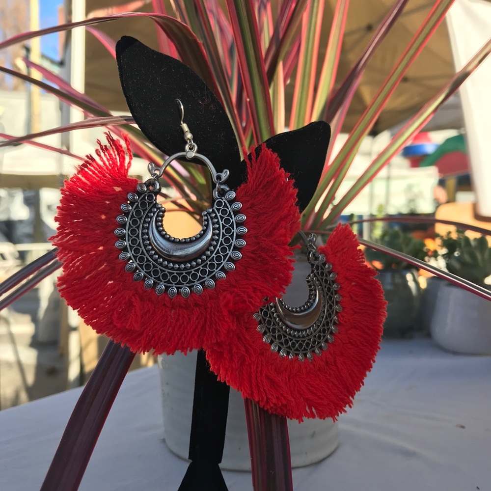 Red fringe earrings